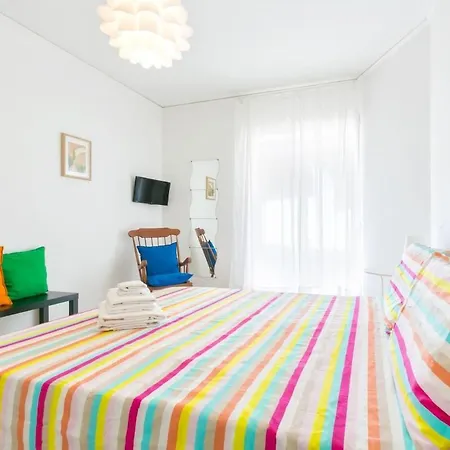 3 Bedrooms Sunny With Terrace & View Daire